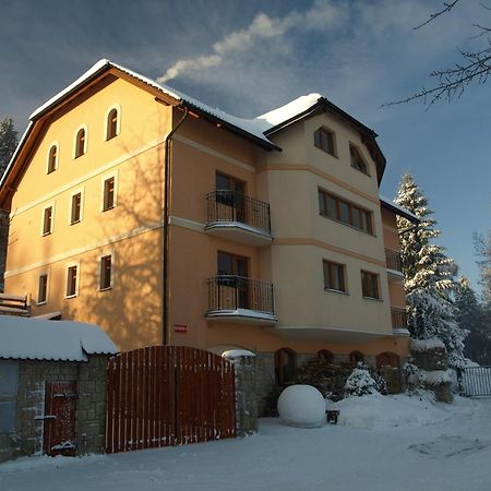 Pension Kral Jablonec nad Nisou Luaran gambar