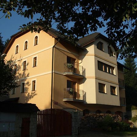 Pension Kral Jablonec nad Nisou Luaran gambar