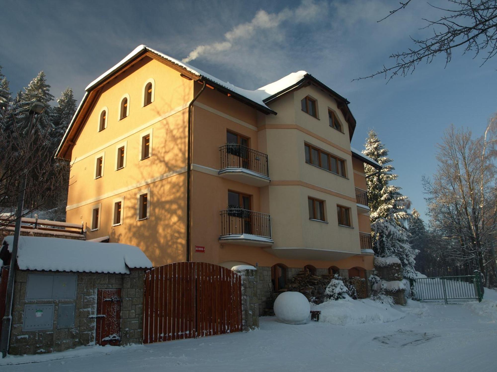 Pension Kral Jablonec nad Nisou Luaran gambar