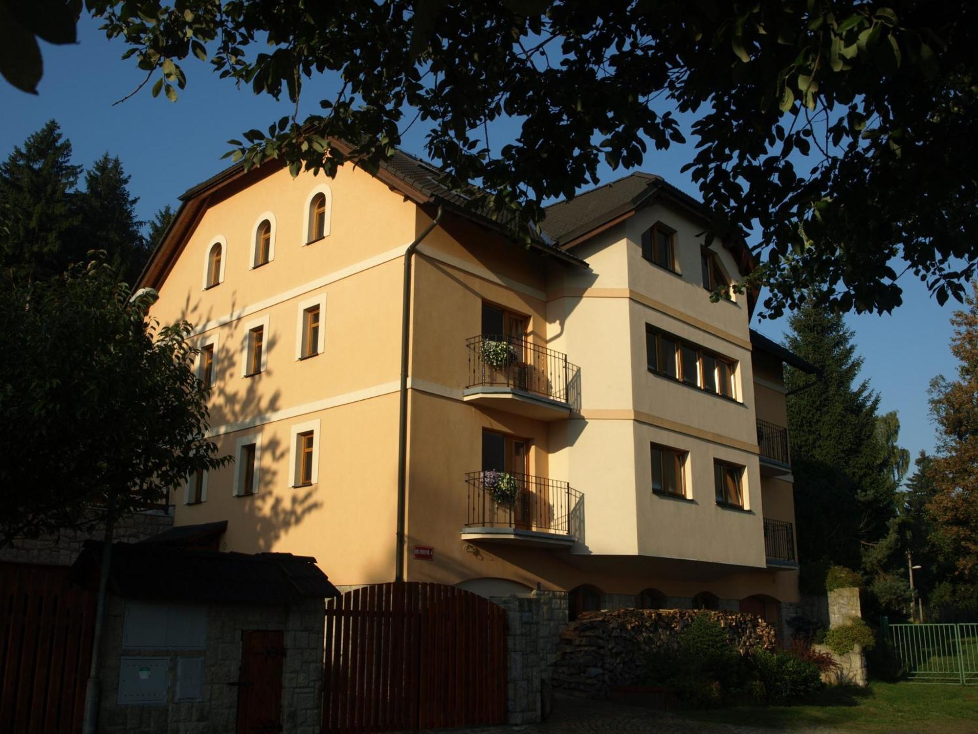Pension Kral Jablonec nad Nisou Luaran gambar
